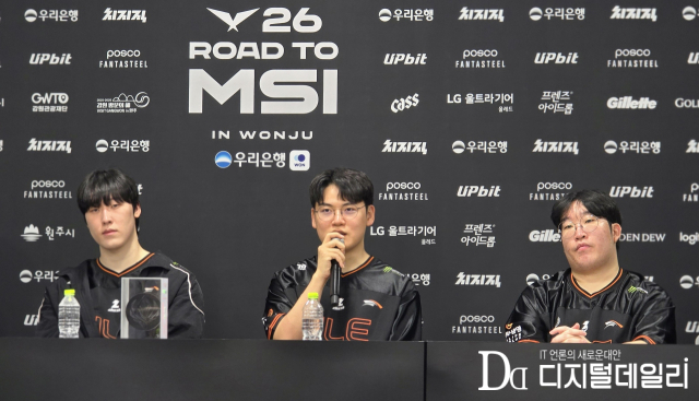 6월12일 '로드 투 MSI' 3라운드 경기에서 승리한 한화생명e스포츠 '구마유시' 이민형이 발언하고 있다. [사진=이학범기자]