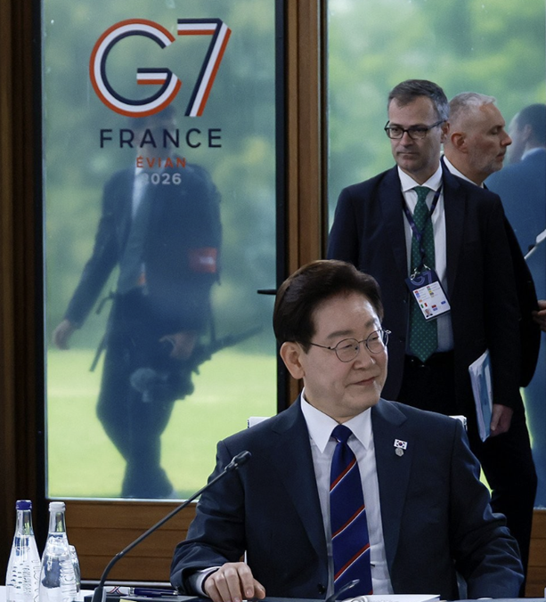 李 대통령, G7 정상회의서 "AI 혜택, 전 세계가 함께 누려야"