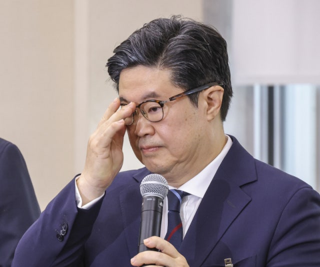 홈플러스 피해자들 “MBK 김병주, 보증 말고 돈을 내놔라”
