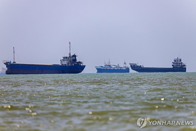 호르무즈 해협 선박들.[사진=연합뉴스]
