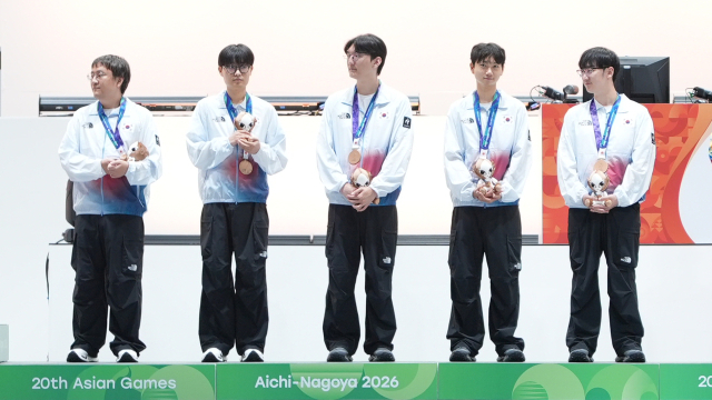 지난 9월27일(현지시각) '2026 아이치·나고야 아시안게임' 대한민국 '포켓몬 유나이트' 대표팀.진수빈(왼쪽부터),이지환,박성순,조민혁,김재영.[사진=한국e스포츠협회]