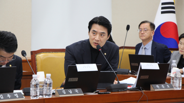 한준호 더불어민주당 의원은 23일 국회 과학기술정보방송통신위원회가 진행한 과학기술정보통신부 대상 국정감사에서 LG유플러스를 상대로 해킹 사고 이후 서버 폐기 및 증거 보존 조치가 적절했는지 집중 추궁했다. [사진=한