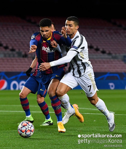 0002143430_003_20201210190234055.jpg?typ