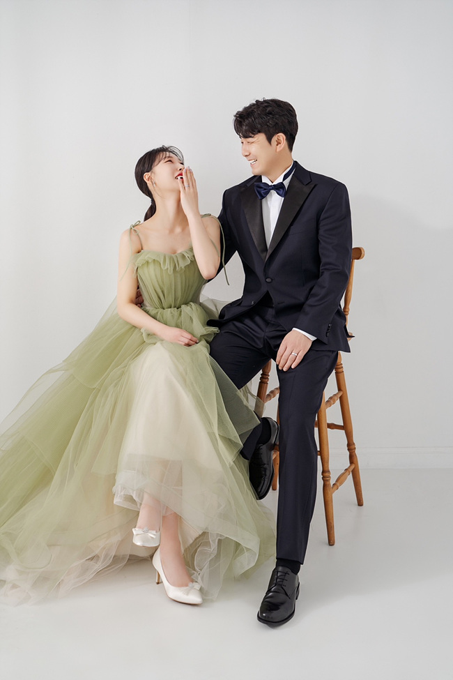 '12월은 <b>야구선수</b> 웨딩 시즌' KT 조이현·<b>천성호</b>·권동진 새신랑 된다