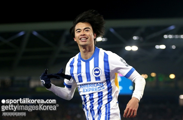 ‘두둥실’ 일본 “<b>미토마</b>, <b>리버풀</b>·맨유 아닌 사우디 <b>이적</b>! 무려 1,310억...