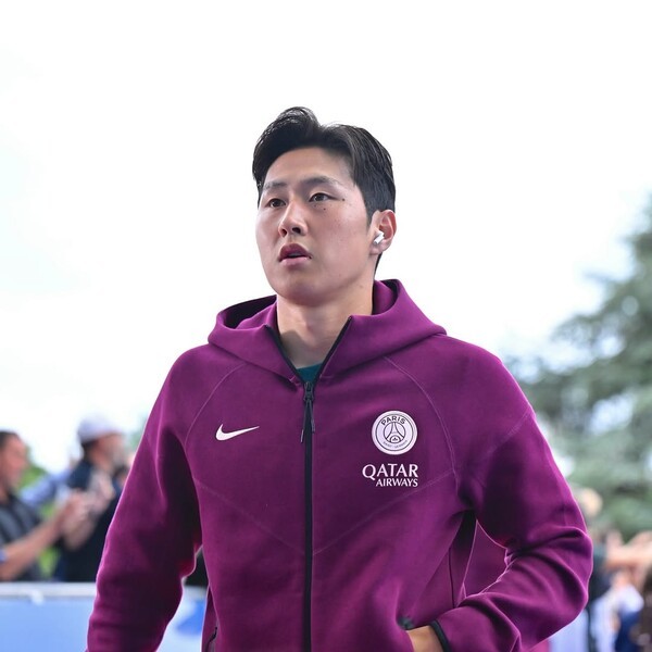 '1000억도 거절한 이유 있었다' PSG, 이강인 <b>잔류</b> 신의 한 수! 올 시즌 존...