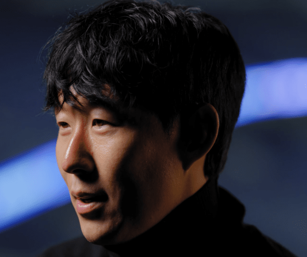 "기쁨·행복·사랑·열정" 토트넘에 청춘 바친 "TRUE LEGEND" <b>손흥민</b>…다...