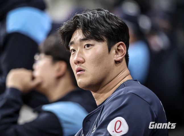 '음주운전→70G 출장 정지→방출' 전 롯데 김도규, 울산 웨일즈 합류...'전 치어리더 김하나와 결혼' 새신랑 변상권도 최종 합격