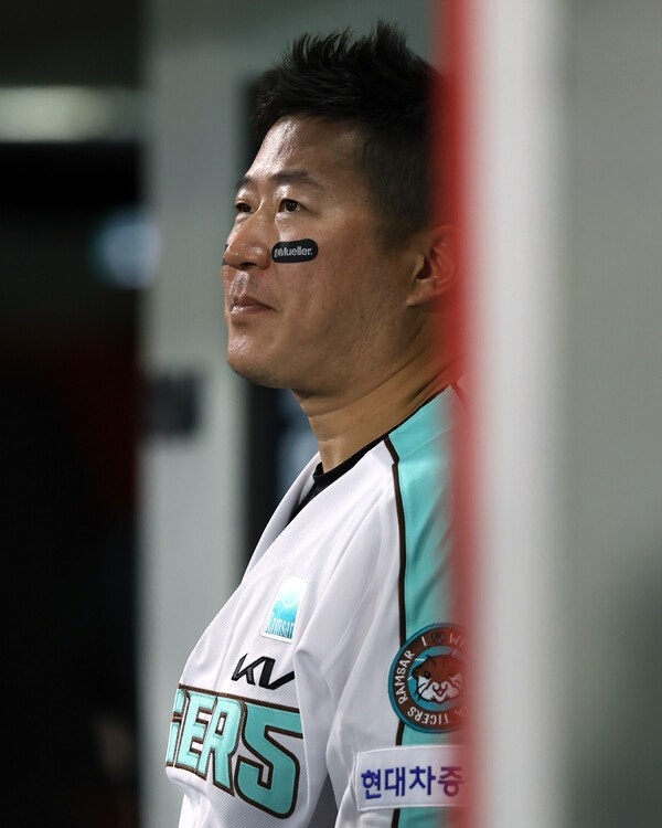 대충격! 이럴거면 최형우 잡지...조상우와 2년 15억 KIA, 김범수·홍건희에 무려 27억 썼다!