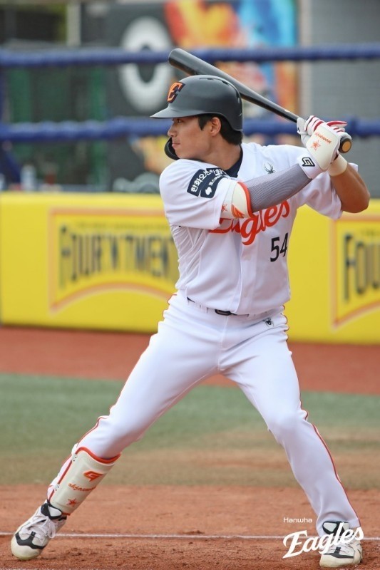 메이저리그에서도 주목, KBO 레전드 이대호도 인정했던 그 선수, 박해민 글러브 받고 한화 중견수 주전 확보하나?