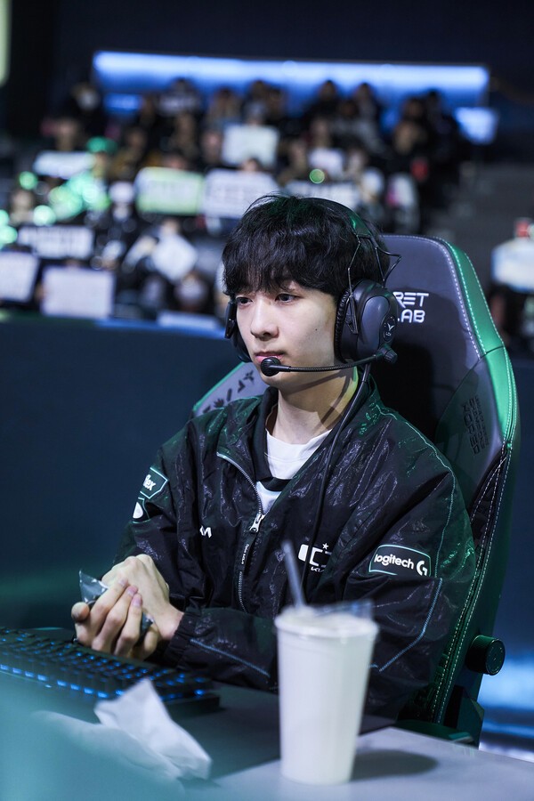 [오피셜] "<b>DK</b>에서 은퇴하고 싶다" T1전 <b>업셋</b> 선봉 선 '루시드' 최용혁, 팀...