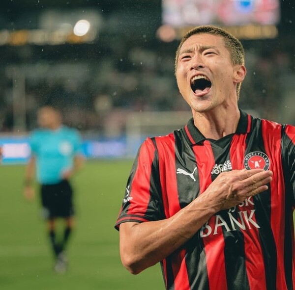 한국 축구 선수 조규성, 프리미어리그 진출 확정