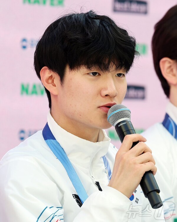 '충격 발표' 대한민국, '금메달 강탈' 손으로 잡아채 엉덩방아...편파 판정 논란에도 캐나다, 자축 "성공적인 대회였어"