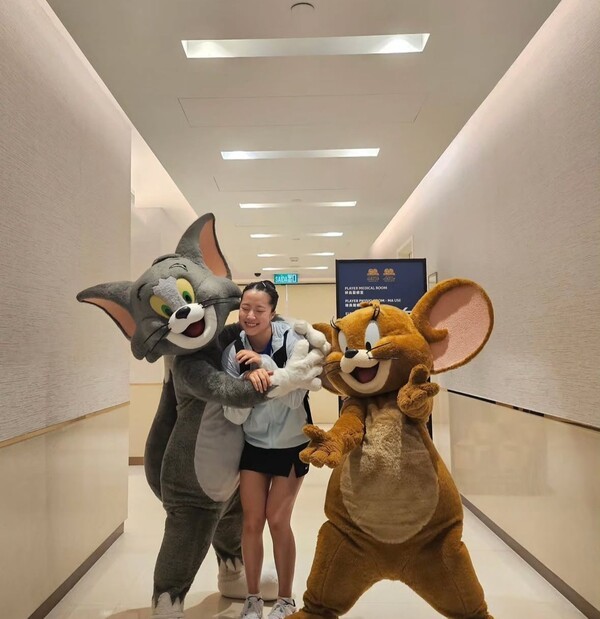 [오피셜] 미쳤다! 대한민국 첫 월드컵 3위 쾌거...'삐약이' 신유빈, 세계 랭킹 12위로 껑충, '톱10 진입 청신호'