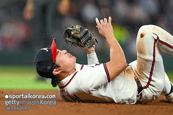 MLB 150년 역사상 최악의 굴욕… 방출 여파 속 김하성의 진짜 속사정