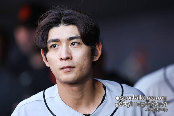 [오피셜] '이럴수가' <b>이정후</b> 또 선발 라인업 제외…"멍 들었다" <b>팔꿈치</b>...