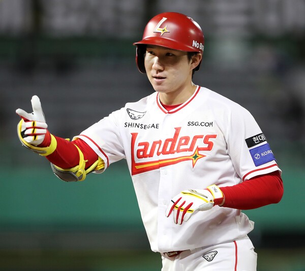 이대호 소신 예측! 유격수 골든글러브는 박성한 대신 김주원, 외야수는...