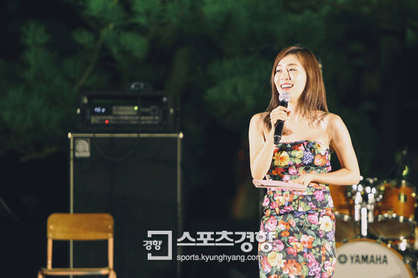 ‘국내 1세대 <b>살사 댄서</b>’ <b>문정희</b>, 이달 말 제주비치<b>살사</b>페스티벌 사회
