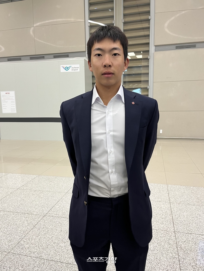 초등학교 때 TV로 봤던 류현진 선배가 돌아오다니…<b>롯데</b> 김민석은 3월17일만 ...