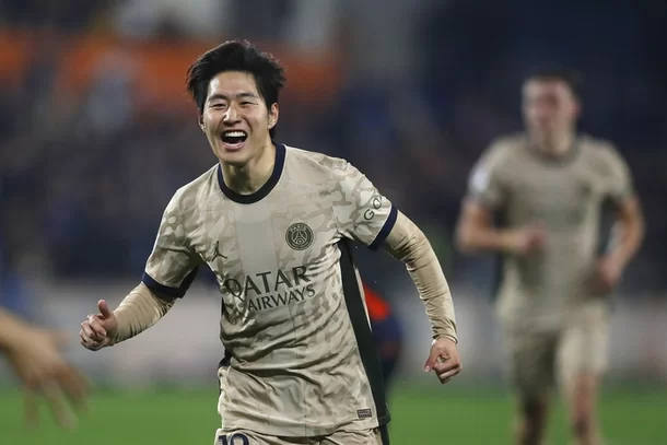 <b>이강인</b> 몽펠리에전 <b>감아차기</b> 골, PSG 이달의 골…리그1 이달의 골 후보