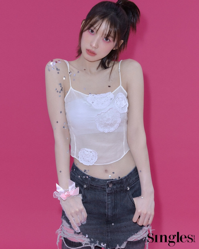 싱글즈  아린 뷰티화보