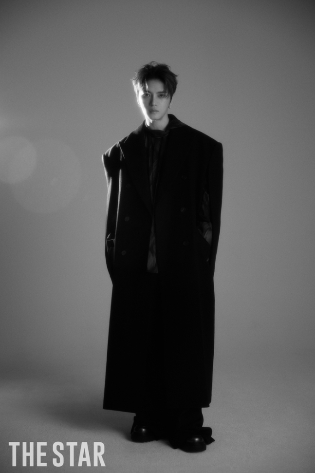 재중님의  불꽃같은 매거진 더스타 10월호 화보