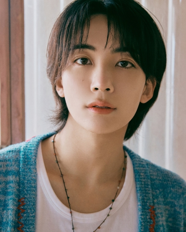 세븐틴 정한 신곡 벅스 실시간 차트 1위했다네요 !