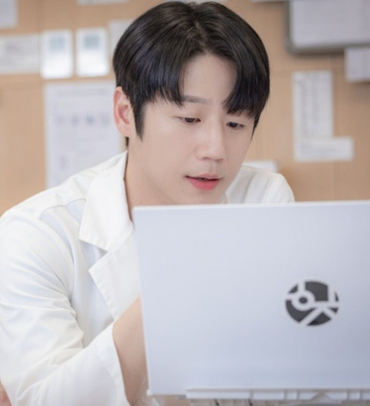 ‘<b>언슬전</b>’ <b>정준원</b>, ‘인생캐’ 경신으로 대세 등극