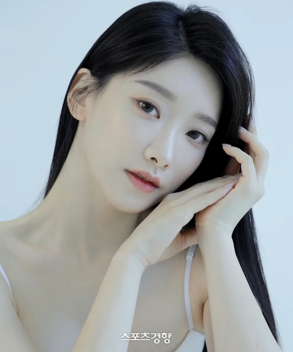 정민희, <b>손흥민 협박녀</b> DM에 불쾌 “저 아닙니다. 연락하지 마세요”