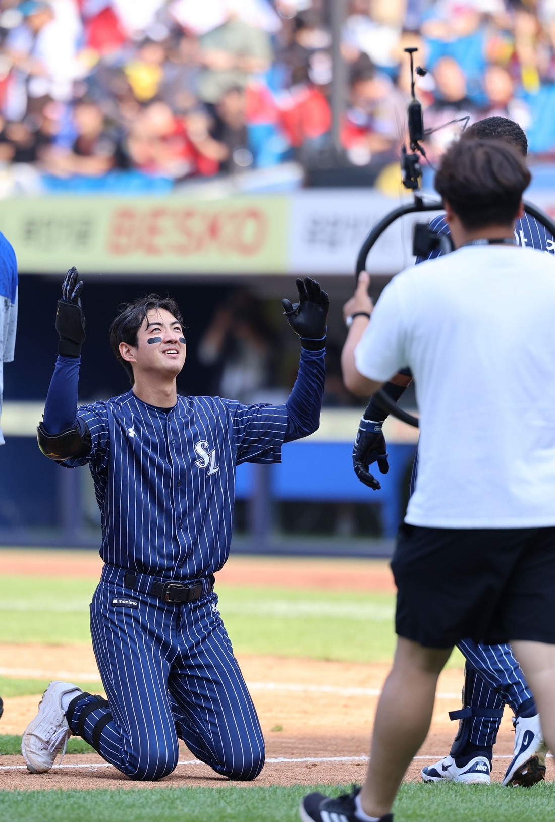 <b>디아즈</b> <b>홈런</b>으로 시작해, <b>홈런</b>으로 끝났다…삼성, KIA 상대로 3-2 짜릿한...