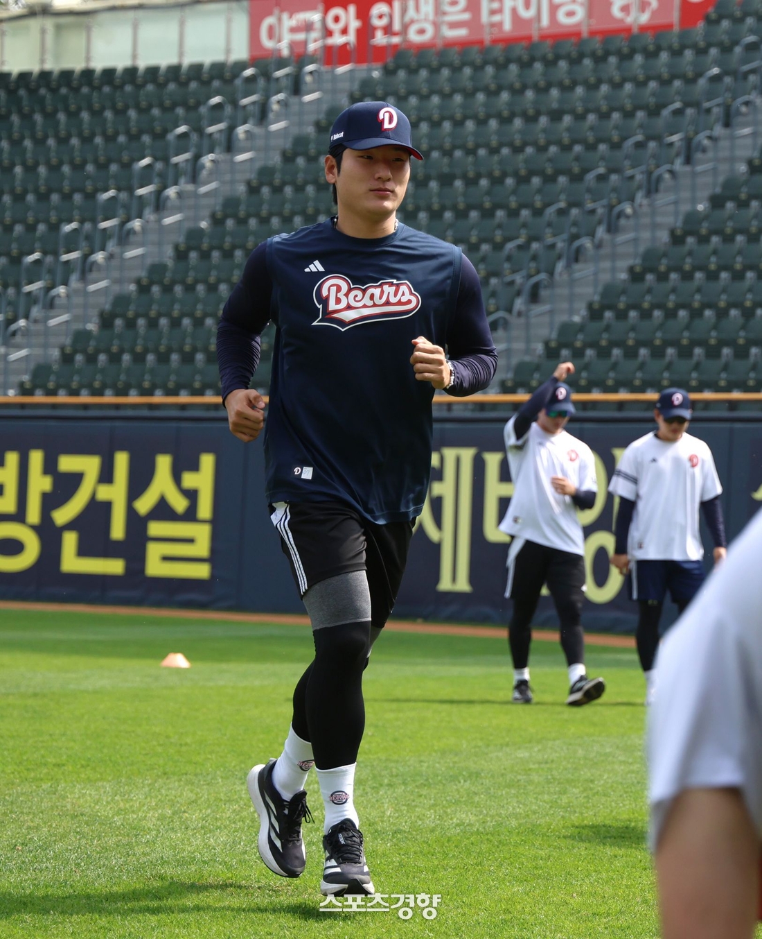 콜 <b>어빈</b> 10일 한화전 선발 복귀···기다렸던 투수들은 일단 다 돌아왔...