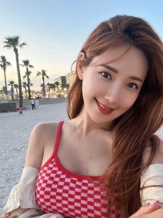 [전문] 클레오 출신 <b>채은정</b>, 8월의 신부된다 “고생많은 반쪽, 사랑해...