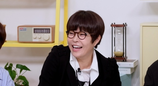 ‘재혼 11년 차’ <b>조혜련</b> “남편과 1일 1뽀뽀” (<b>옥문아</b>)