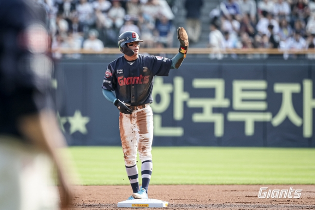 1할타자에서 붙박이 1번 3할타자···‘근성’ <b>장두성</b>, 대기만성 시즌...