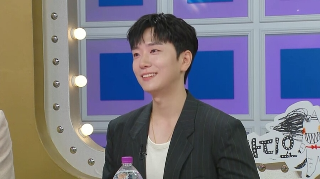 <b>고우림</b> “<b>김연아</b>가 먼저 연락···4년간 비밀연애” (라스)