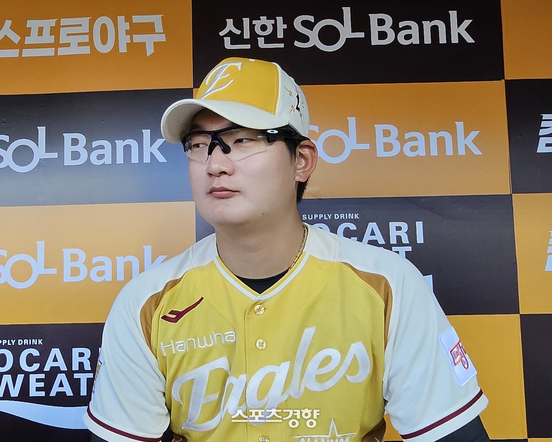 역대 <b>최다 득표</b> <b>김서현</b> “뿌듯하고 영광스러워··· 팀에 더 도움 되겠...
