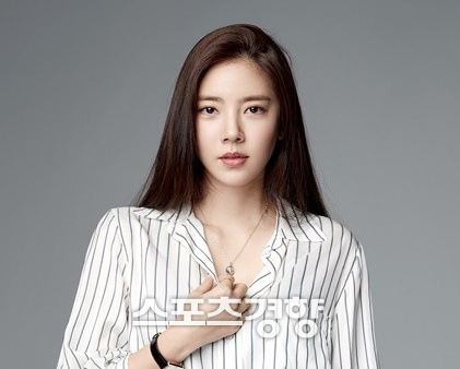 <b>손담비</b>, <b>가짜뉴스</b>에 <b>분노</b> “이리도 할 일이 없을까”