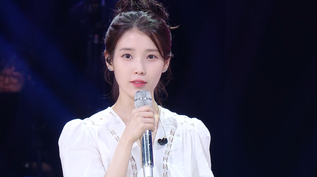 아이유, 무릎 꿇고 꽃다발 선물까지…결국 <b>박보검</b> 울렸다 (<b>칸타빌레</b>)
