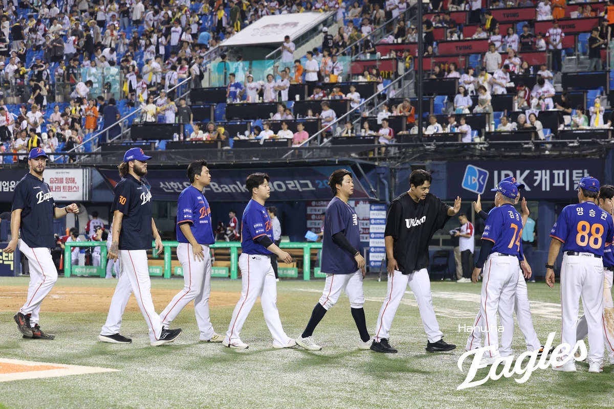 3연패 탈출-선두 탈환 시동 다시 시작…김경문 <b>한화</b> 감독 “빠른 적응력...