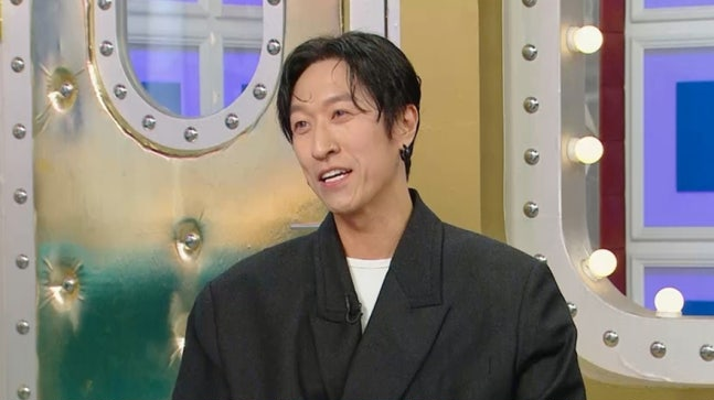 빽가, 줄줄이 <b>결혼</b>하는데 “난 누구지” 쓸쓸 (라스)