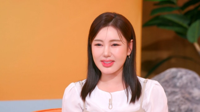 <b>송가인</b>, 살이 더 빠졌네 “링거 맞고 스케줄 소화” (편스토랑)