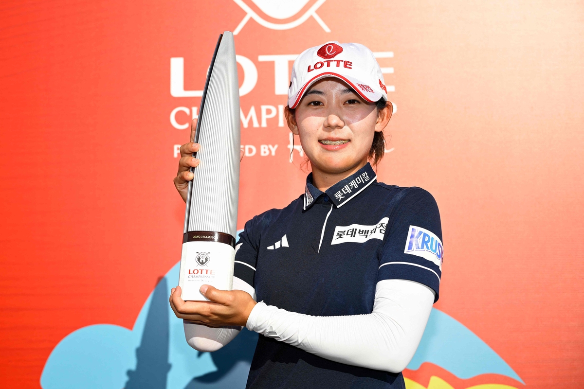 ‘돌격대장’ <b>황유민</b>, LPGA 투어 <b>롯데 챔피언십 우승</b>…내년 미국행 확정