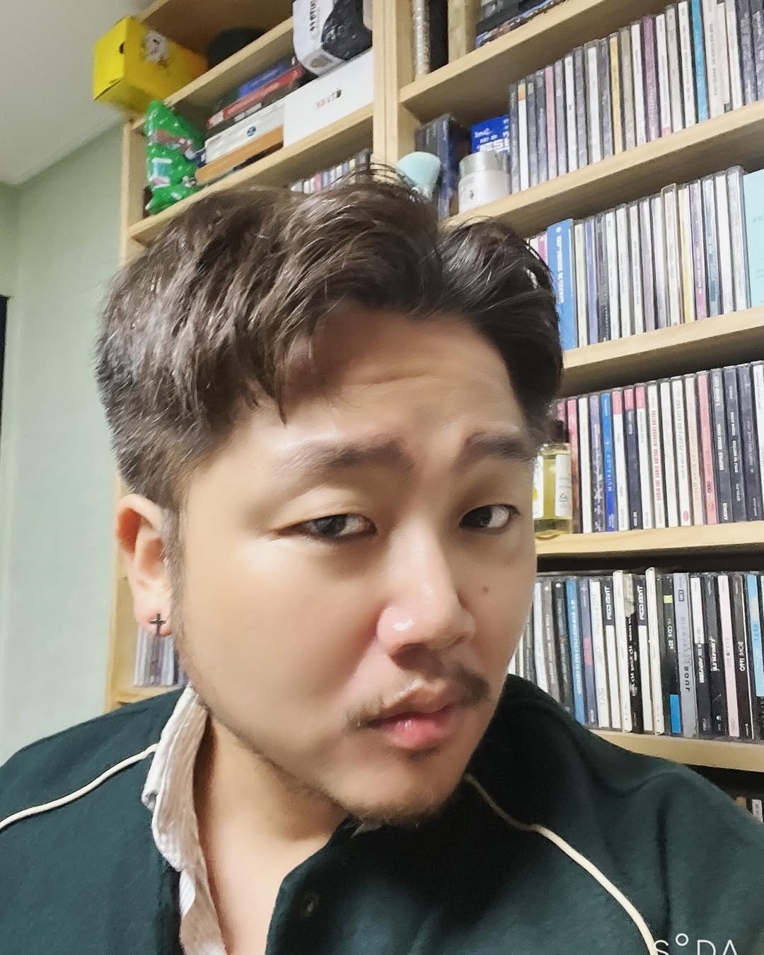 [전문] “<b>나얼</b>에 무릎 꿇고 <b>빌라고</b>”···브아솔 前 멤버 <b>성훈</b>, 탈퇴 배...