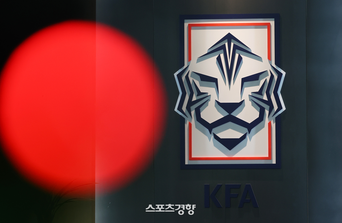 대한축구협회, <b>브라질전</b>에서 주관방송시스템 모델 도입…직접 <b>중계</b>방송...
