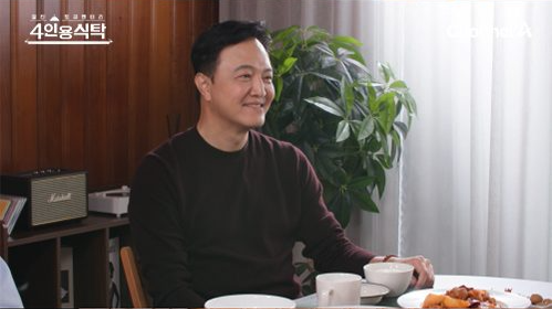 <b>정웅인</b>, <b>매니저</b> 때문에 전 재산 날렸다…사채업자에 무릎 꿇어 (4인용)