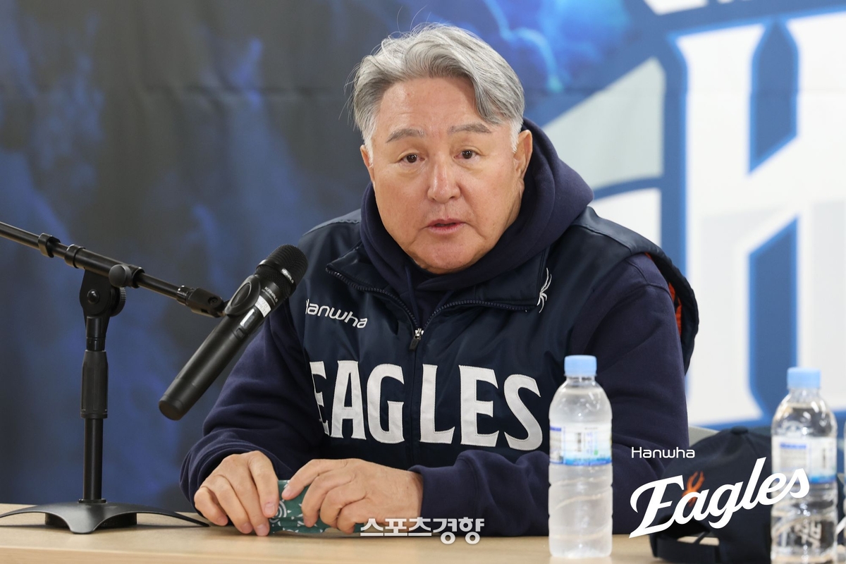 “<b>김서현</b> PO 5차전 <b>마무리</b>로 쓴다” 족쇄가 될 김경문 한화 감독의 발언