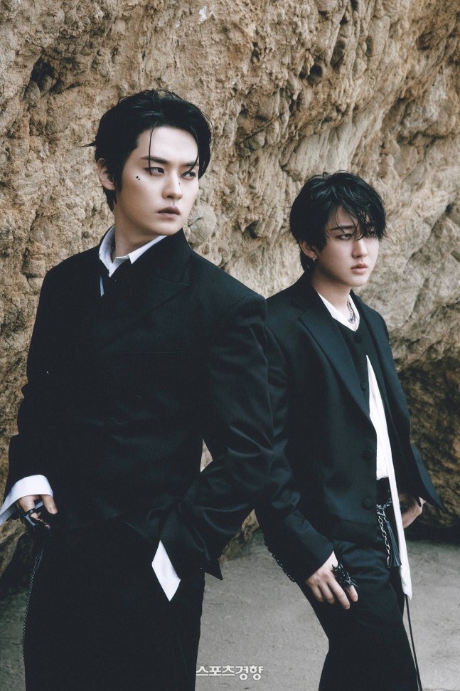 SKZ memamerkan foto unit mereka dengan karisma yang luar biasa