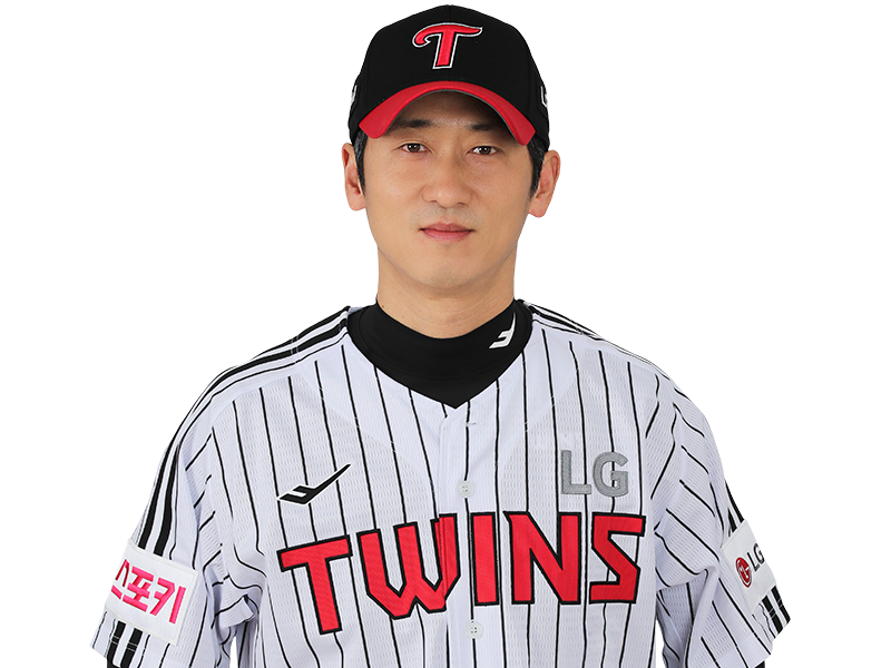 ‘이호준의 남자’ <b>김경태</b> LG <b>코치</b>, <b>NC</b> 유니폼 입는다