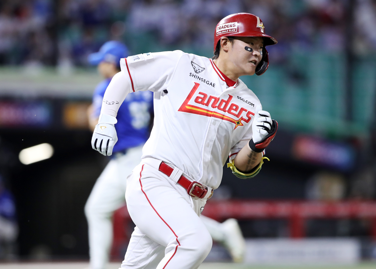SSG 내야수 <b>김찬형</b>, 28세에 선수 생활 마무리