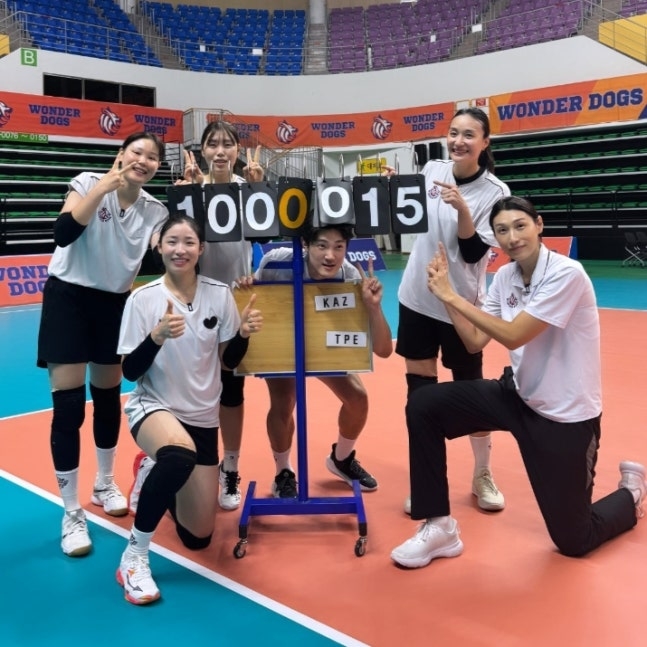 <b>김연경</b>, <b>감독</b> 도전 대성공…“크게 성장했다”